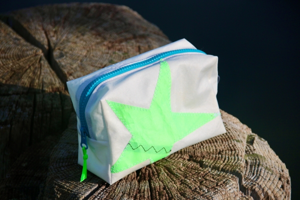 Segeltuch Kosmetiktasche eckig mit grünem Stern